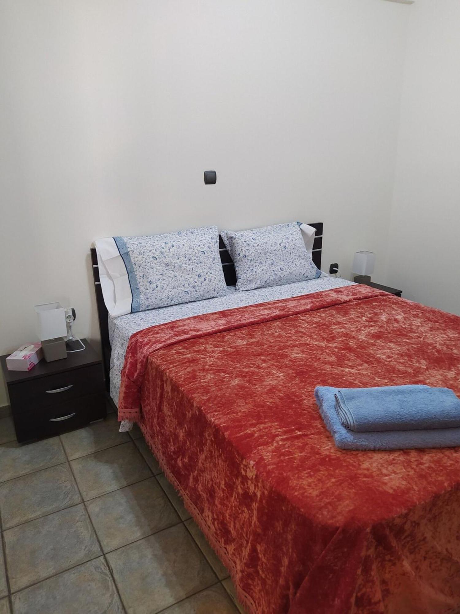 Marousi Comfy Apartment With Balcony Athen Eksteriør billede
